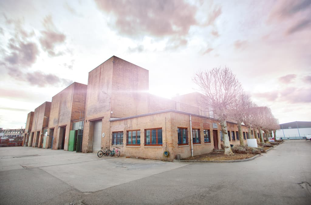 Collectives & Residencies